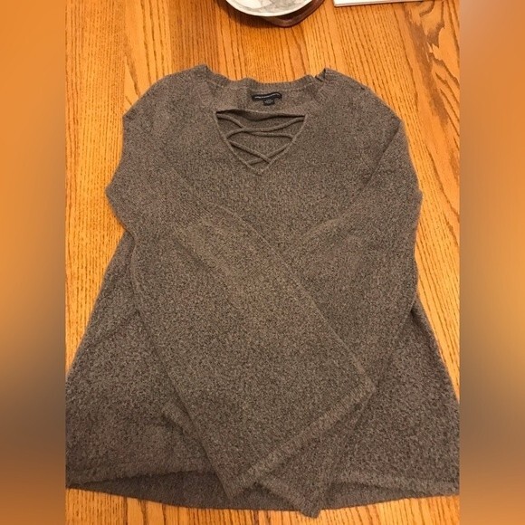 American Eagle Puff Sleeve Cross String Cut Out Neckline Sweater - Picture 6 of 15